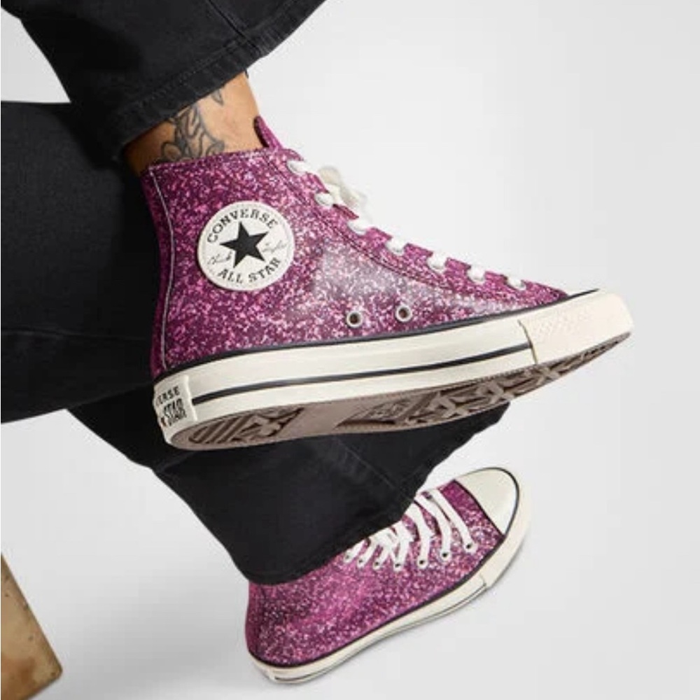 Chuck Taylor All Star Orchid Pink Glitter WOMEN'S HIGH TOP. Size 8. NEW …